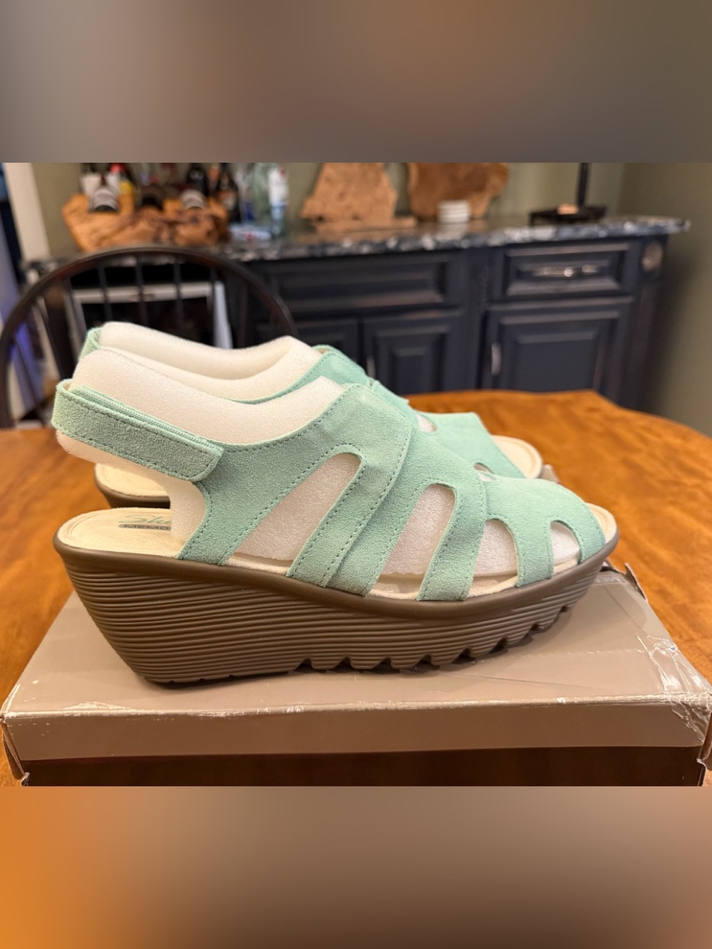 SKECHERS women’s Parallel Stylin Suede Wedge Mint Green Sandals